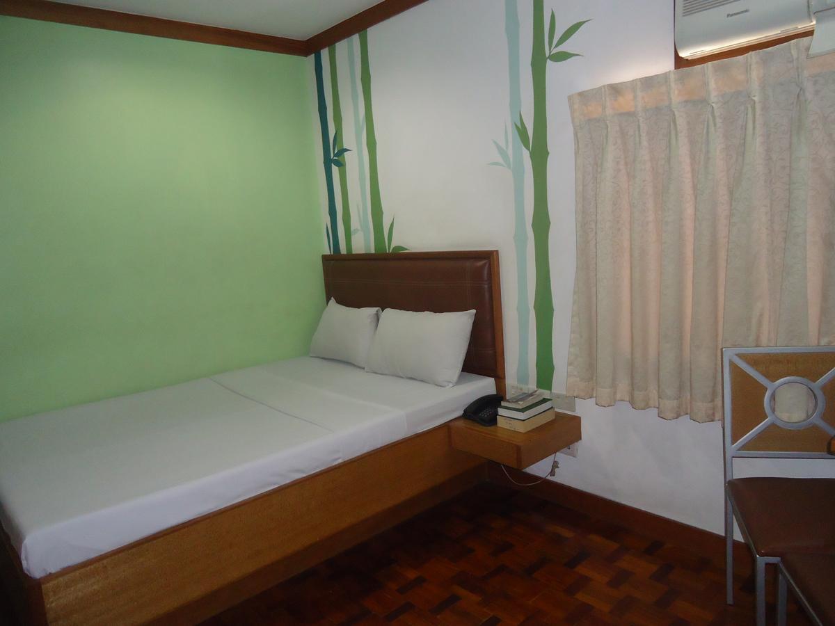 Park Bed And Breakfast Hotel Pasay Dış mekan fotoğraf